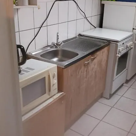 Leni Apartment