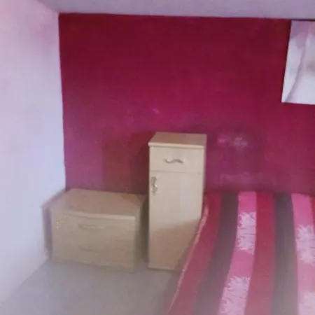 Leni Apartment